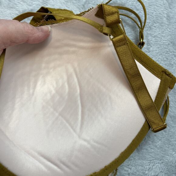 Victorias Secret Very‎ Sexy Push Up Bra Womens 34DDD Gold Lace Floral Adds 1 Cup - Picture 7 of 7